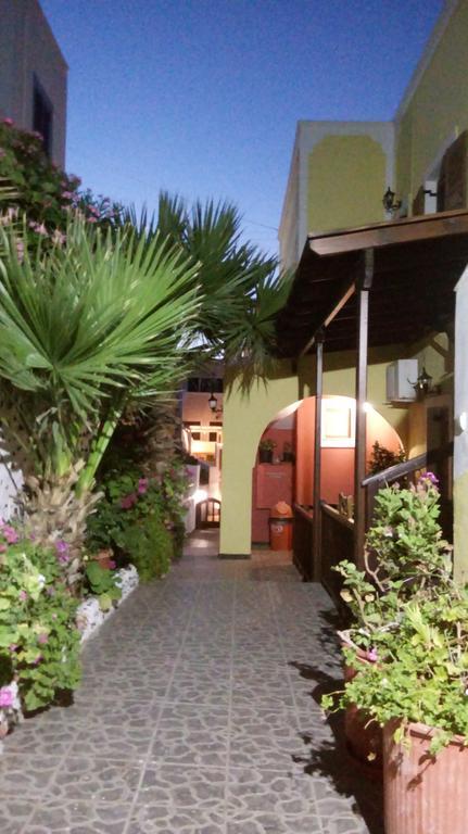 Christina Pension Karterádos Exterior foto
